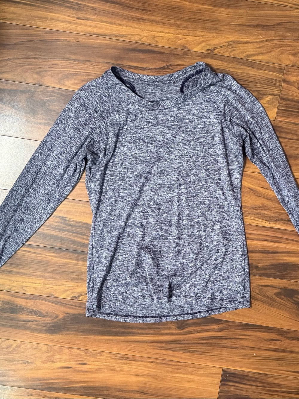 Fleo Women's Heathered purple ish -Gray Long Sleeve Top